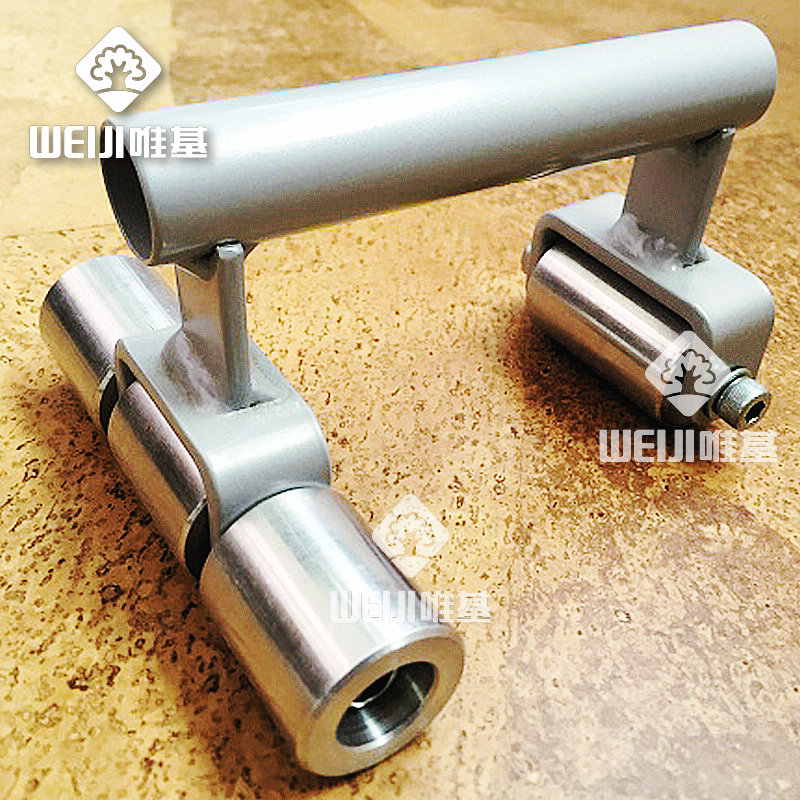 软木墙板压滚施工工具.jpg
